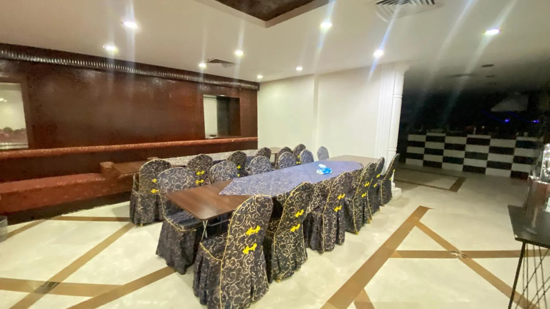 Al Kiram Hotel Al Azizia Mecca