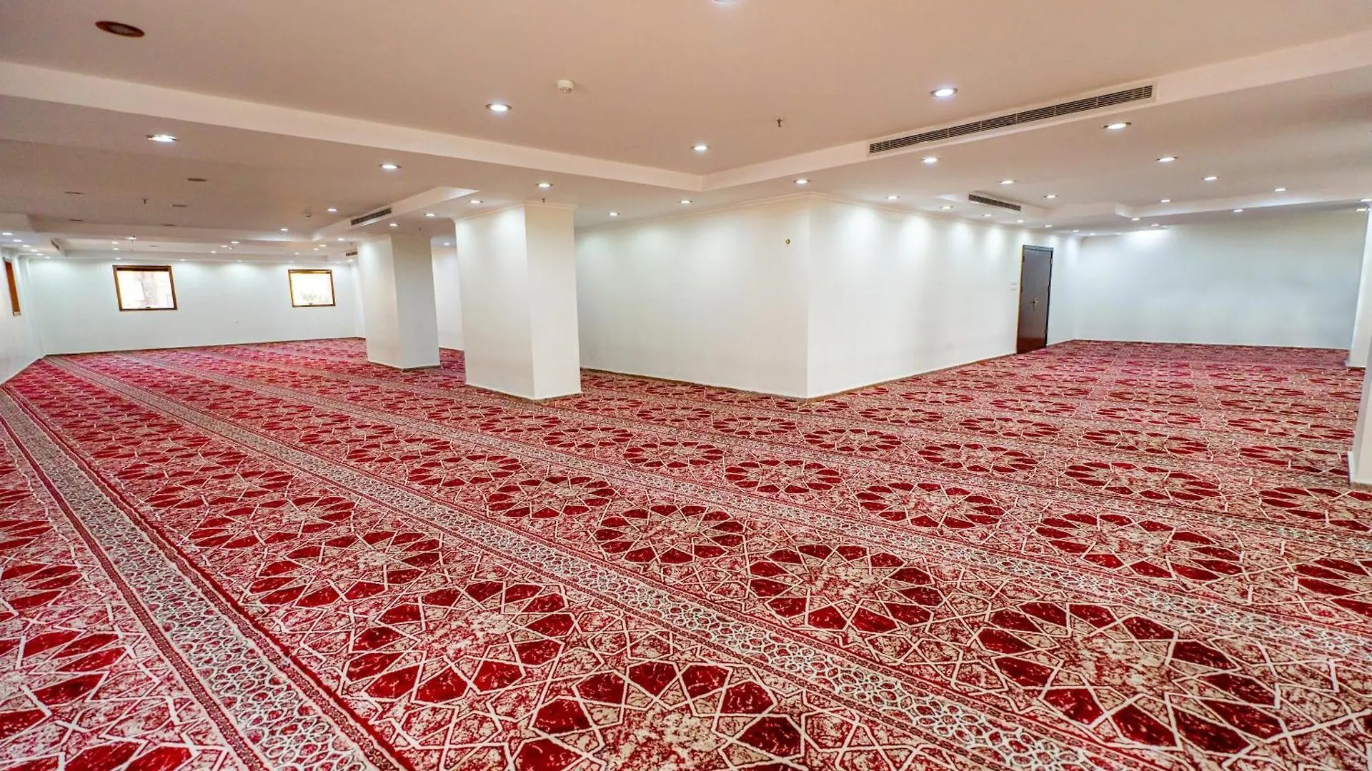 Al Kiram Hotel Al Azizia Mecca Saudi Arabia