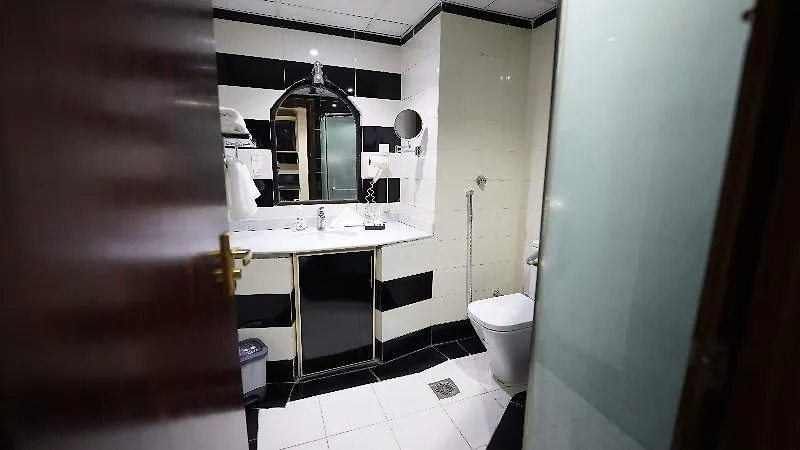 Al Kiram Hotel - فندق الكرام مكة