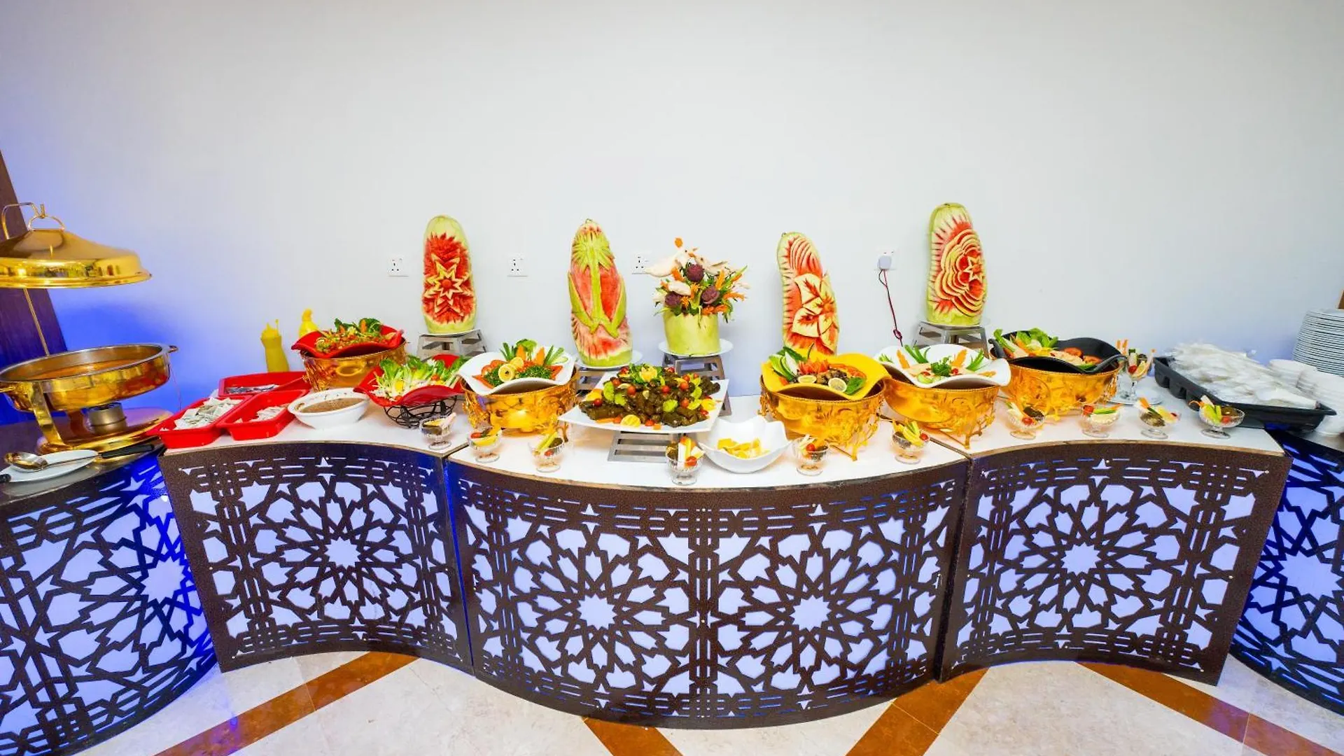 **  Al Kiram Hotel Al Azizia Mecca Saudi Arabia